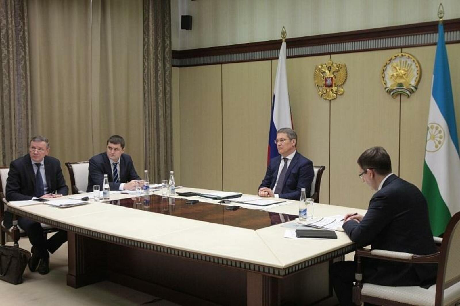 Олег Яровиков