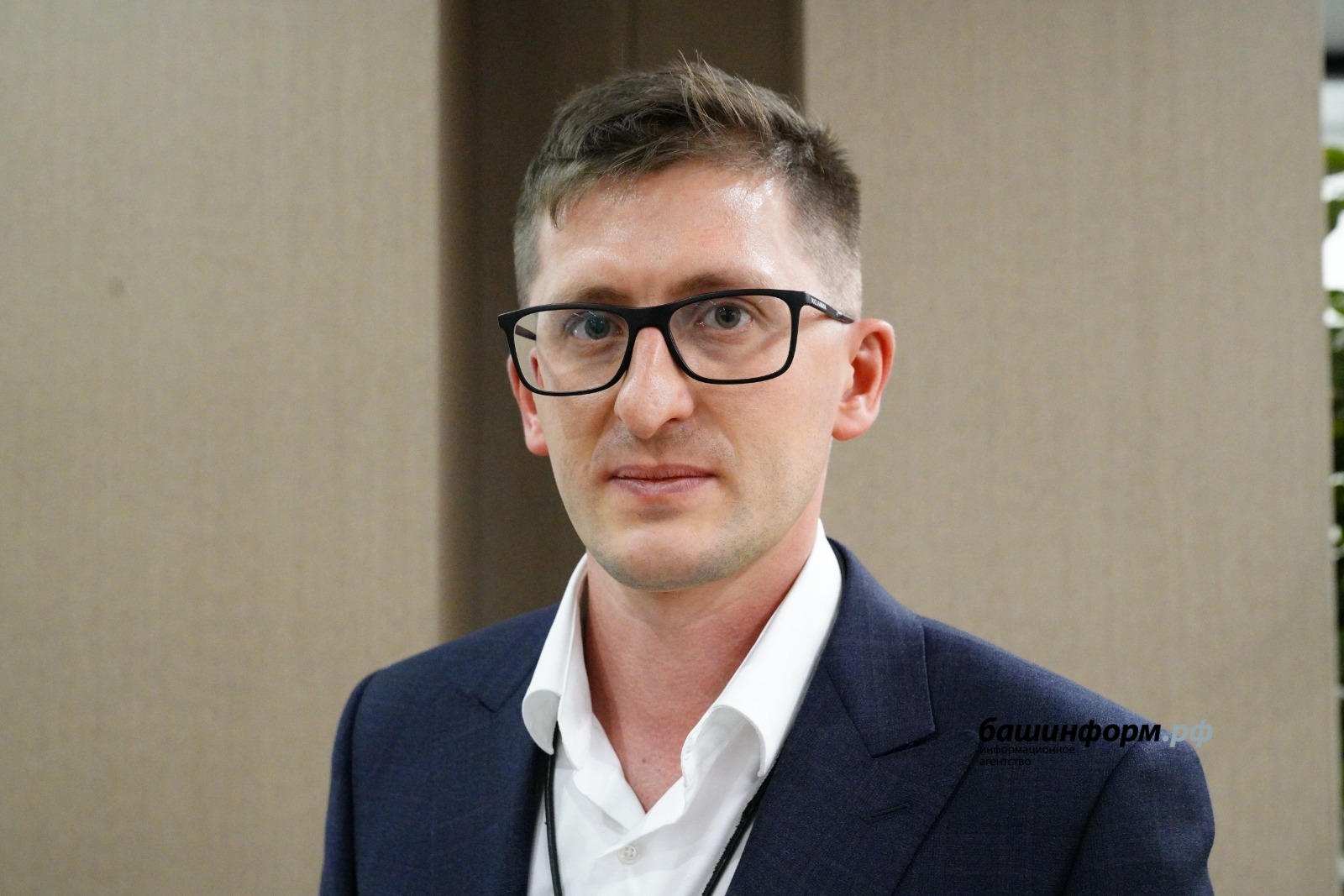 Олег Яровиков