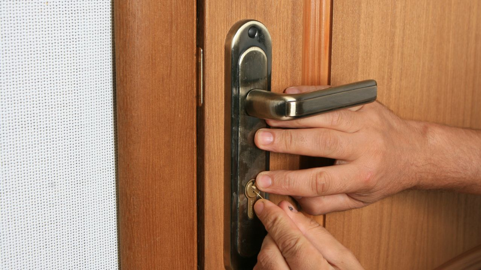 Андрей Старостин