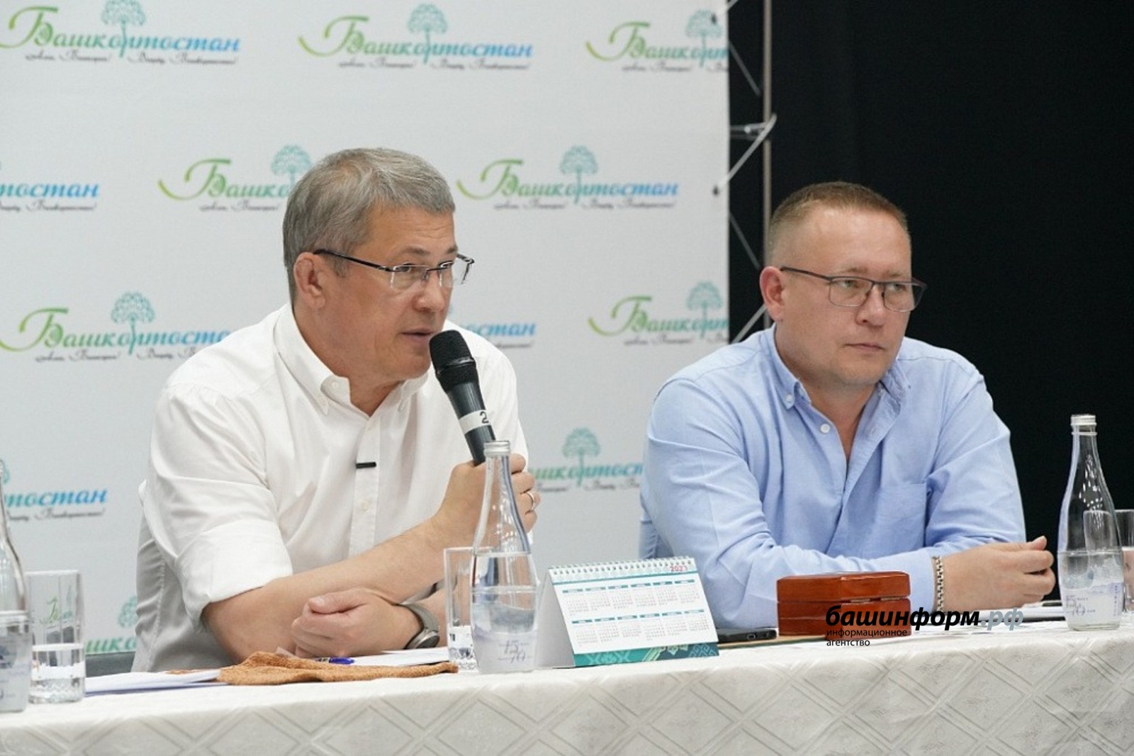 Олег Яровиков