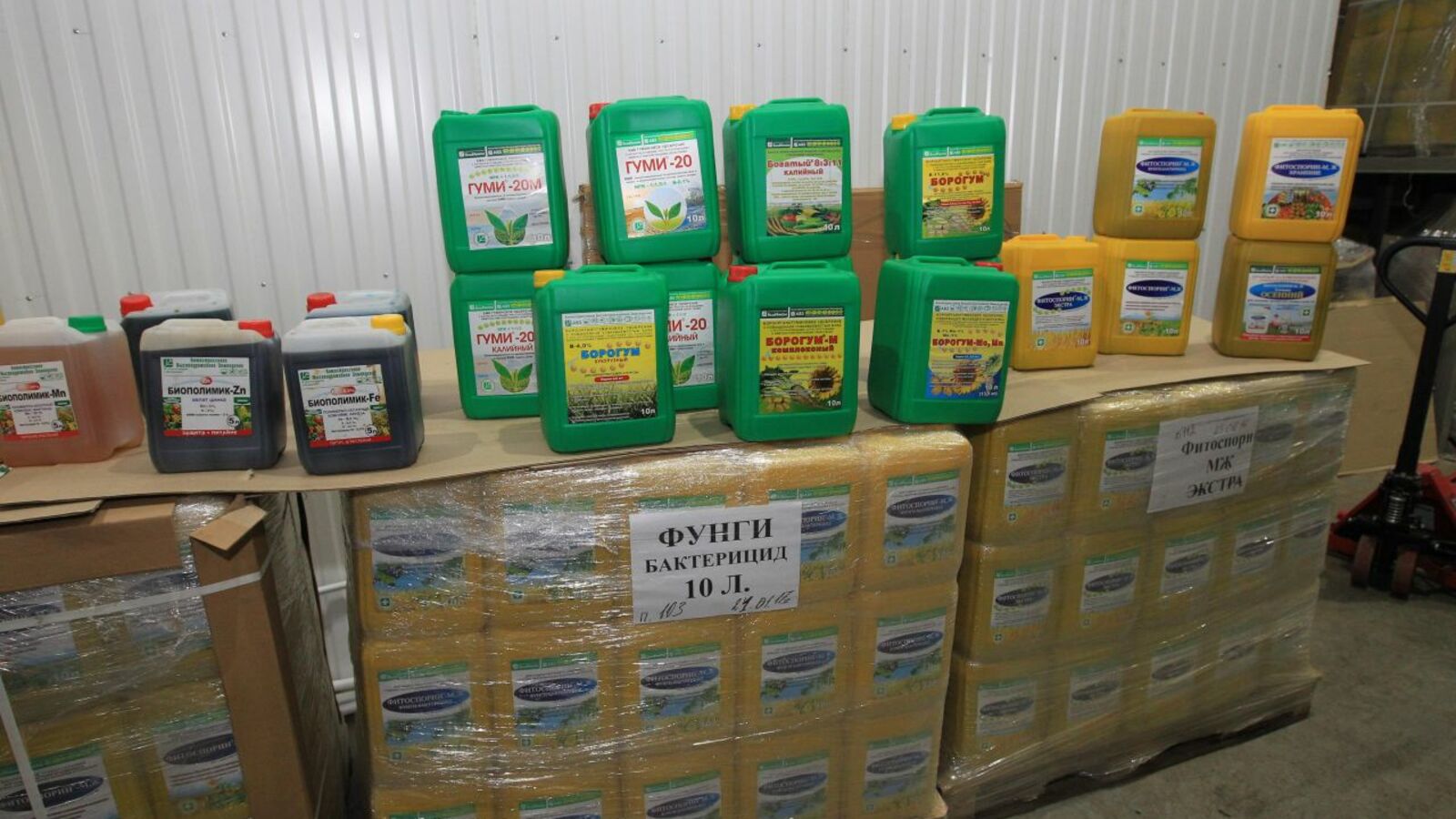 Олег Яровиков