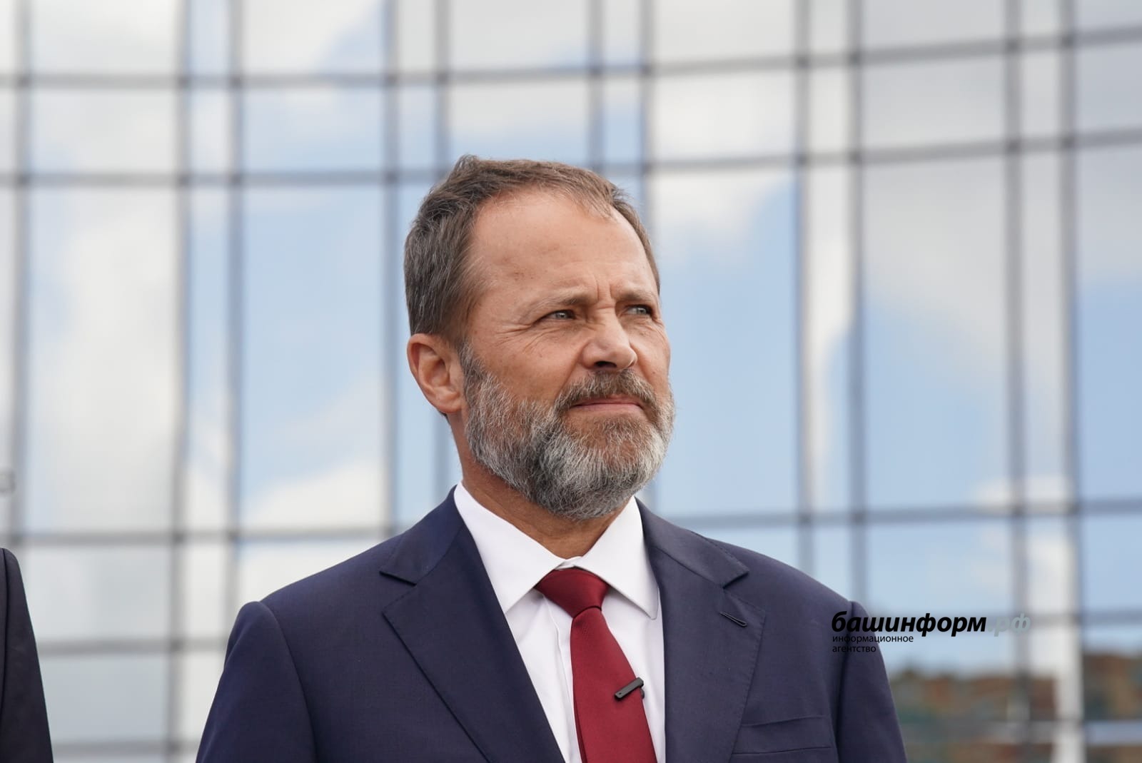 Олег Яровиков