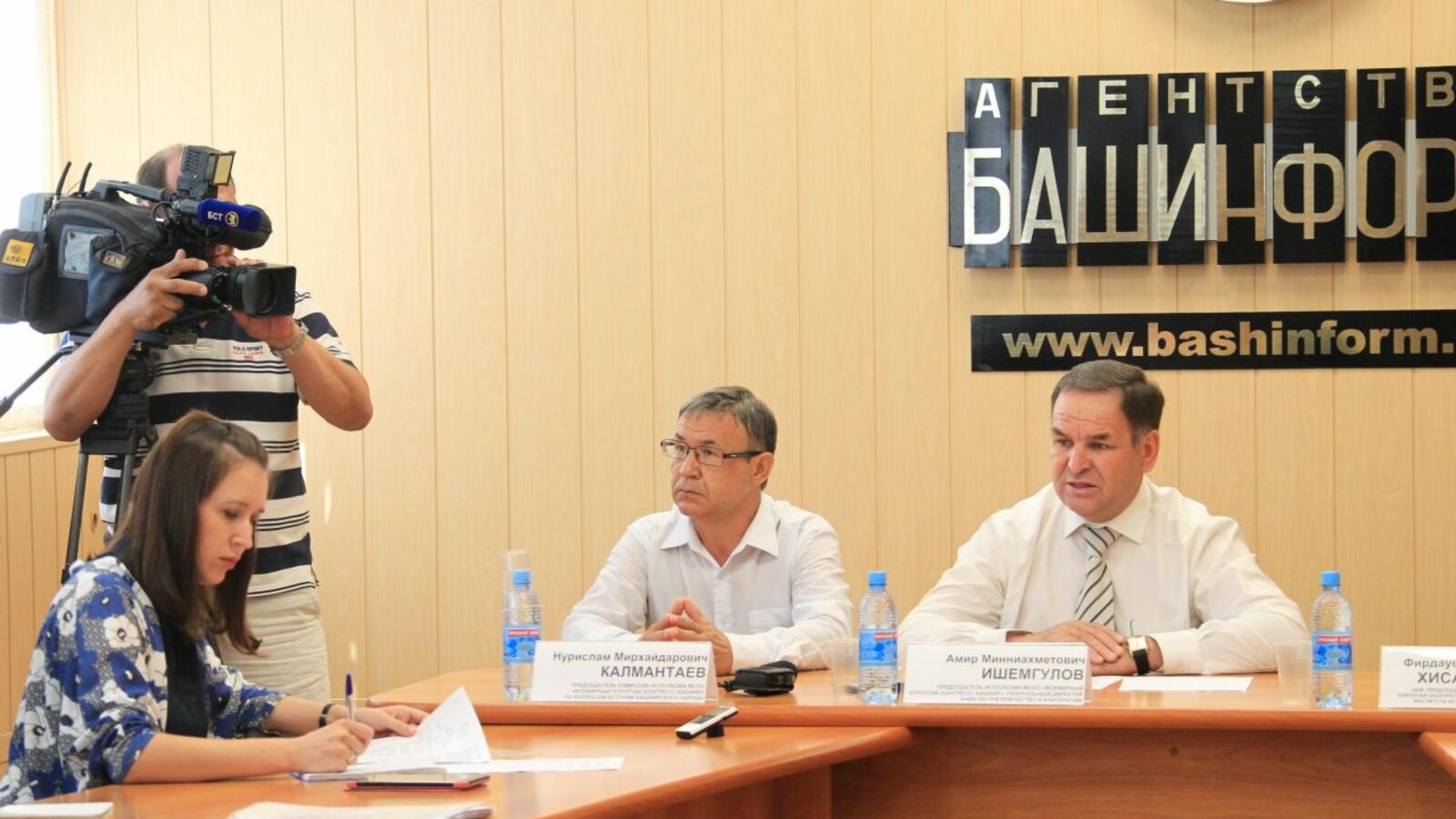 Олег Яровиков