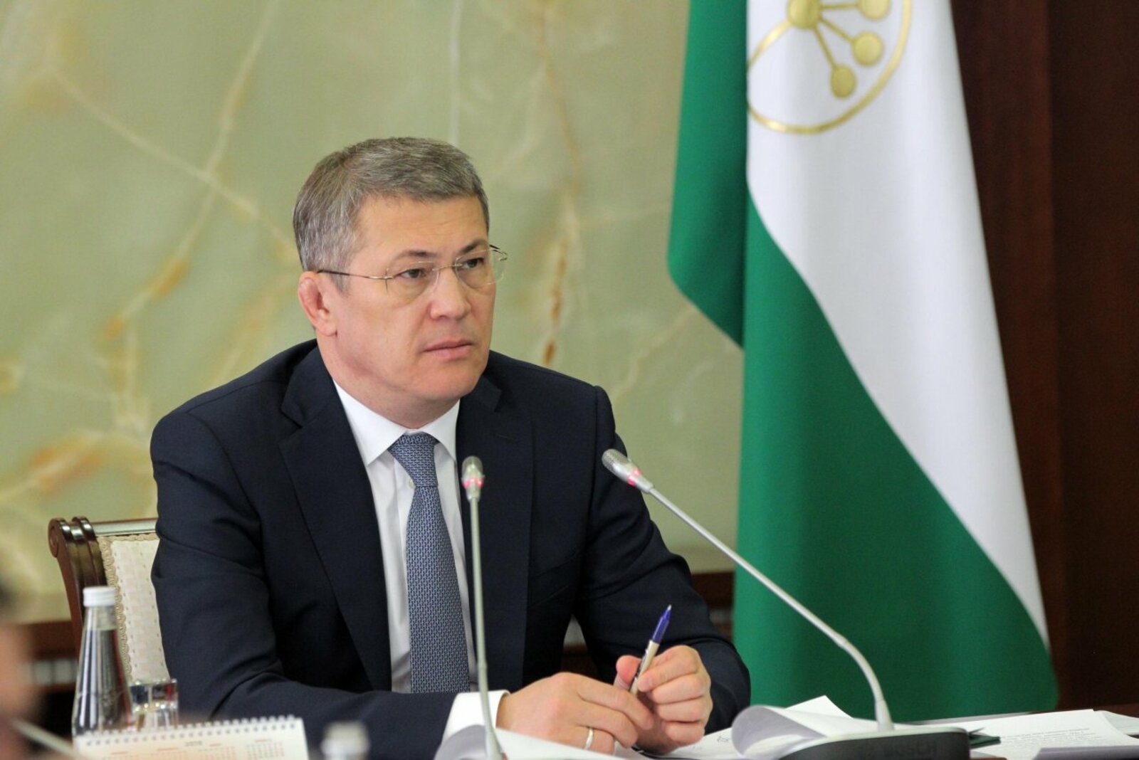 Олег Яровиков