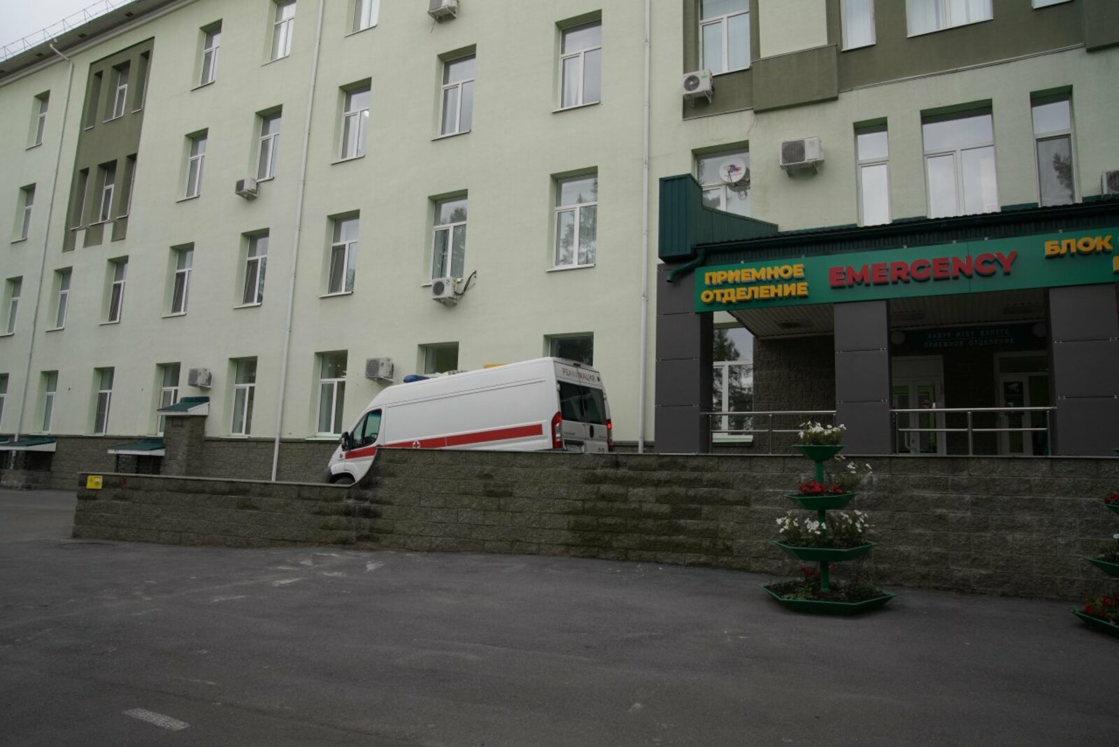 Олег Яровиков