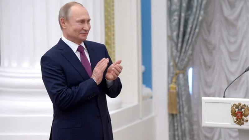 Путин присудил премии президента для молодых деятелей культуры за 2021 год