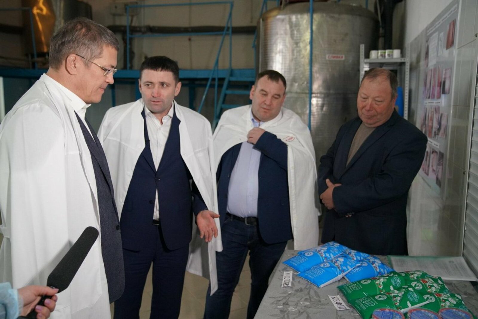 Олег Яровиков