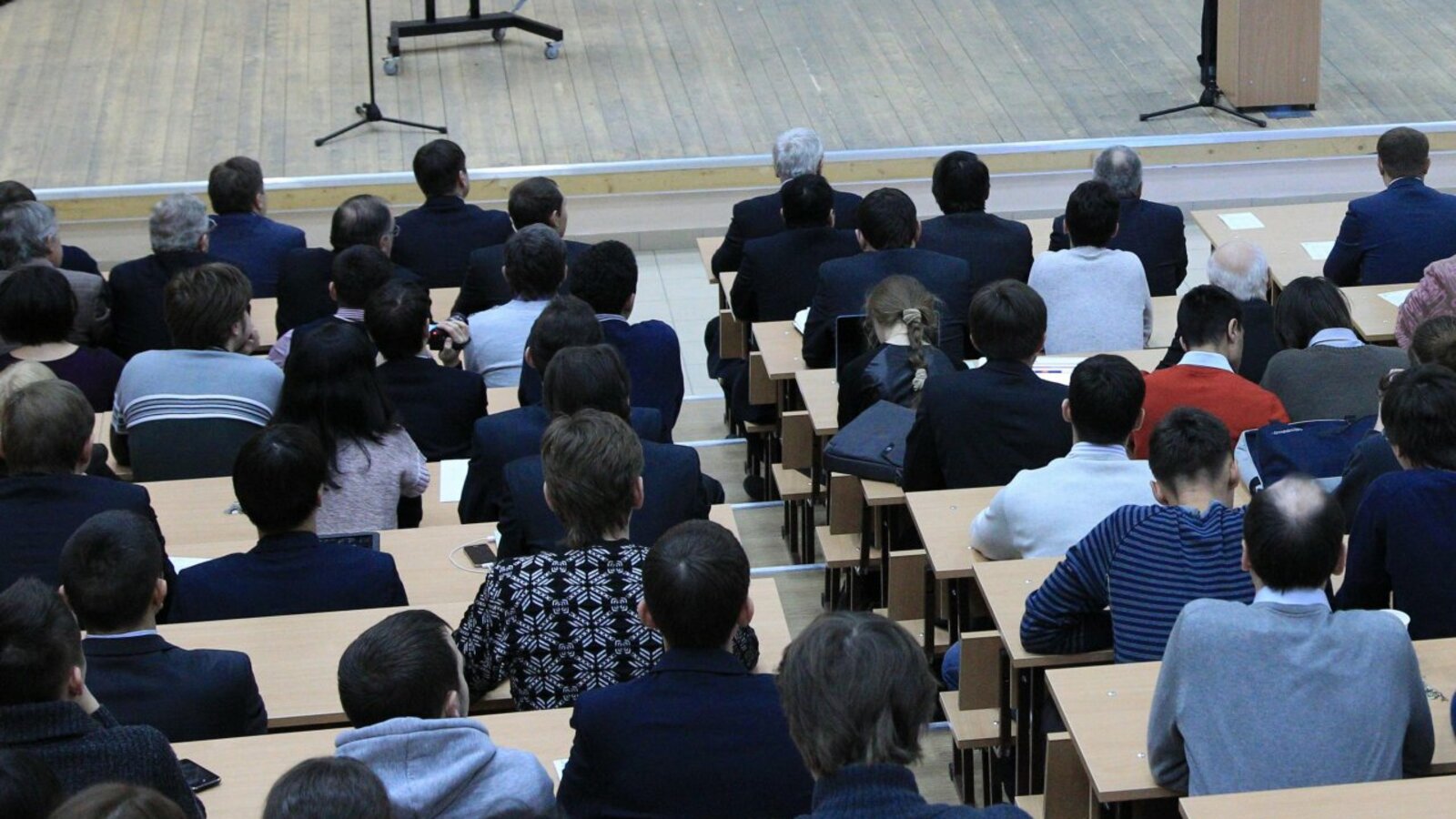 Олег Яровиков