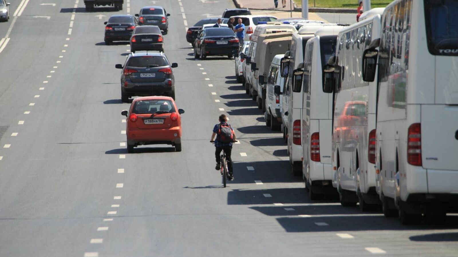 Олег Яровиков