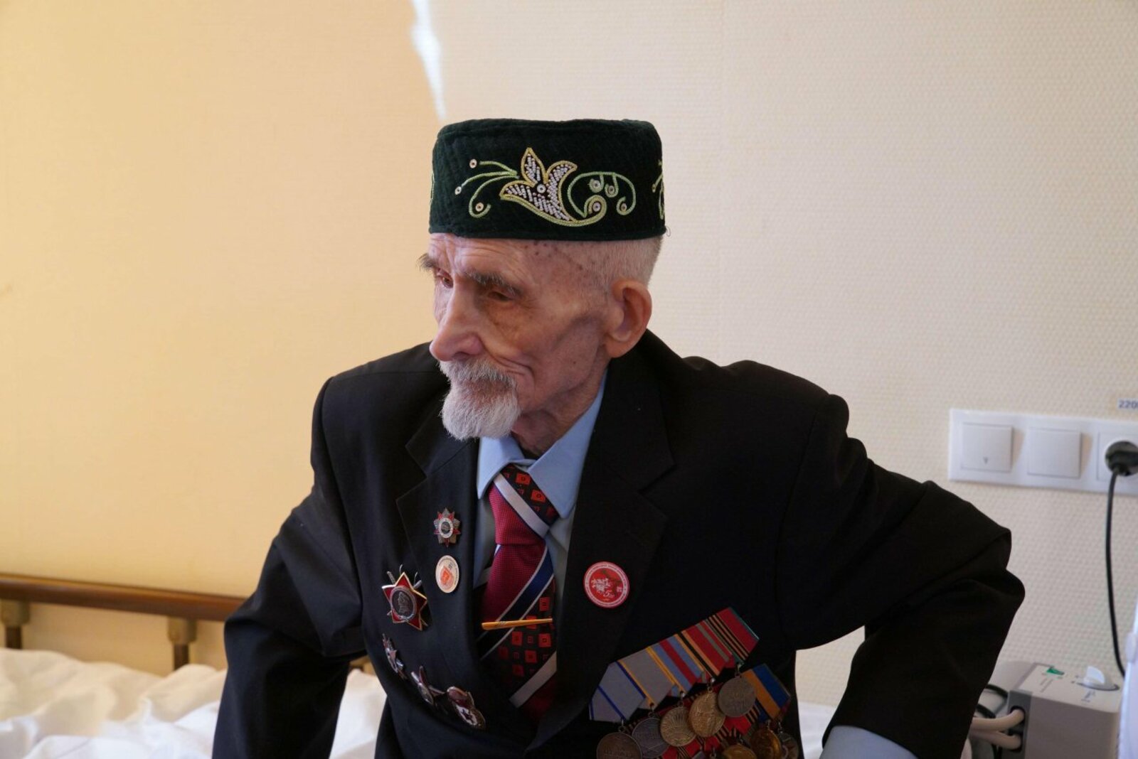 Олег Яровиков