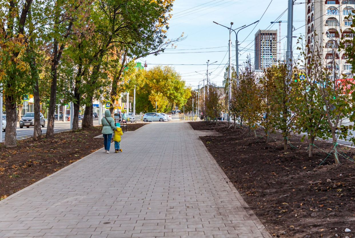 В рамках нацпроекта «Безопасные качественные дороги» завершается капитальный ремонт бульвара Ибрагимова в Уфе