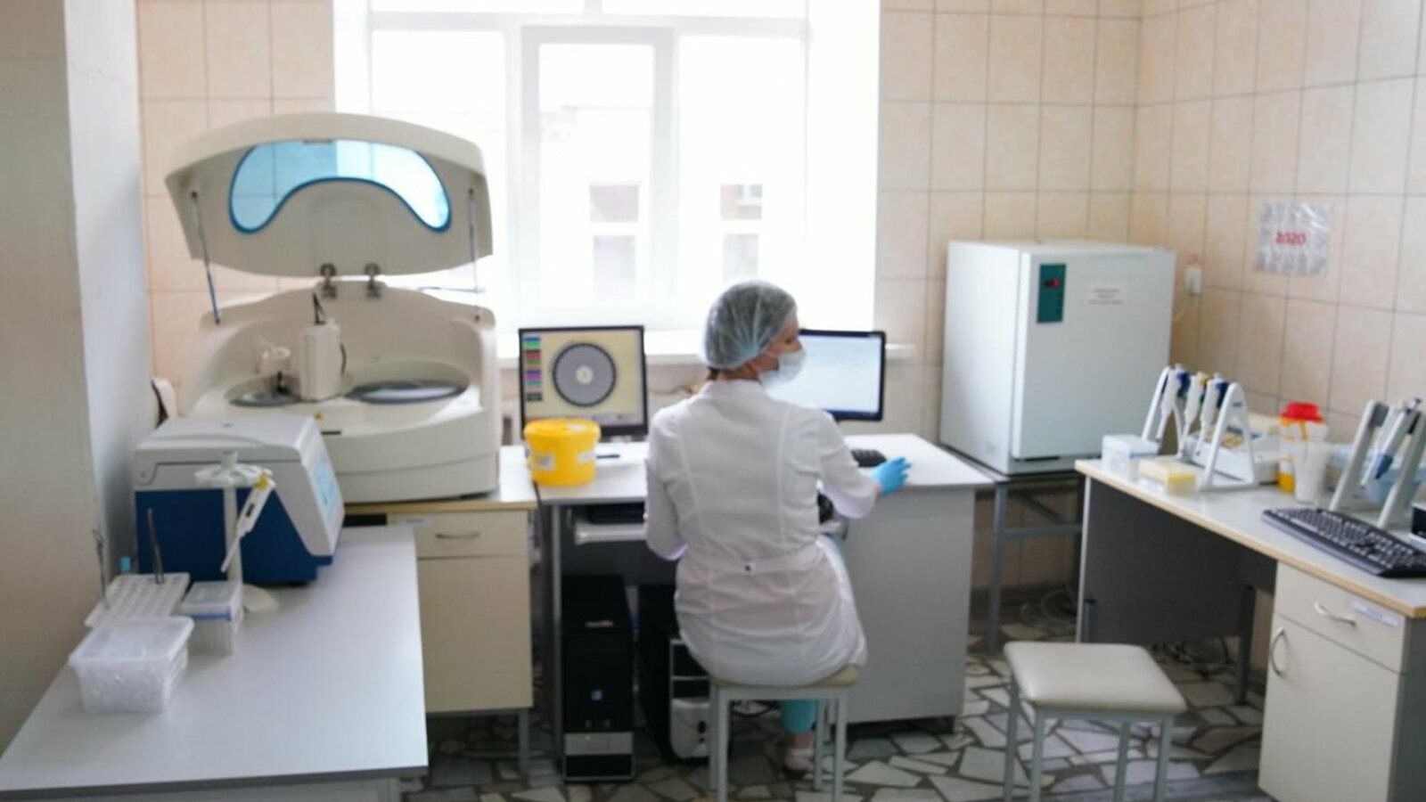 Олег Яровиков