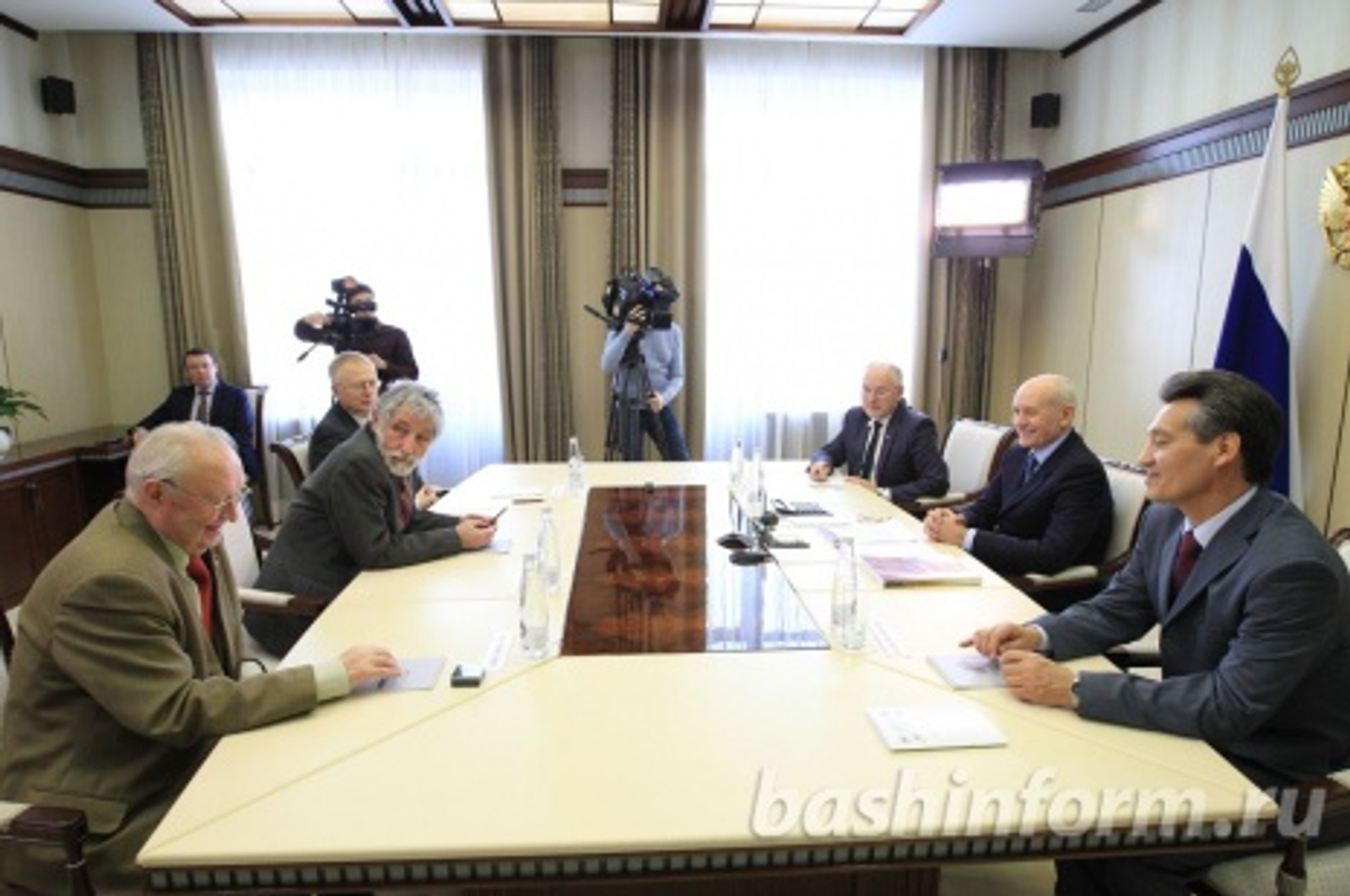 Олег Яровиков