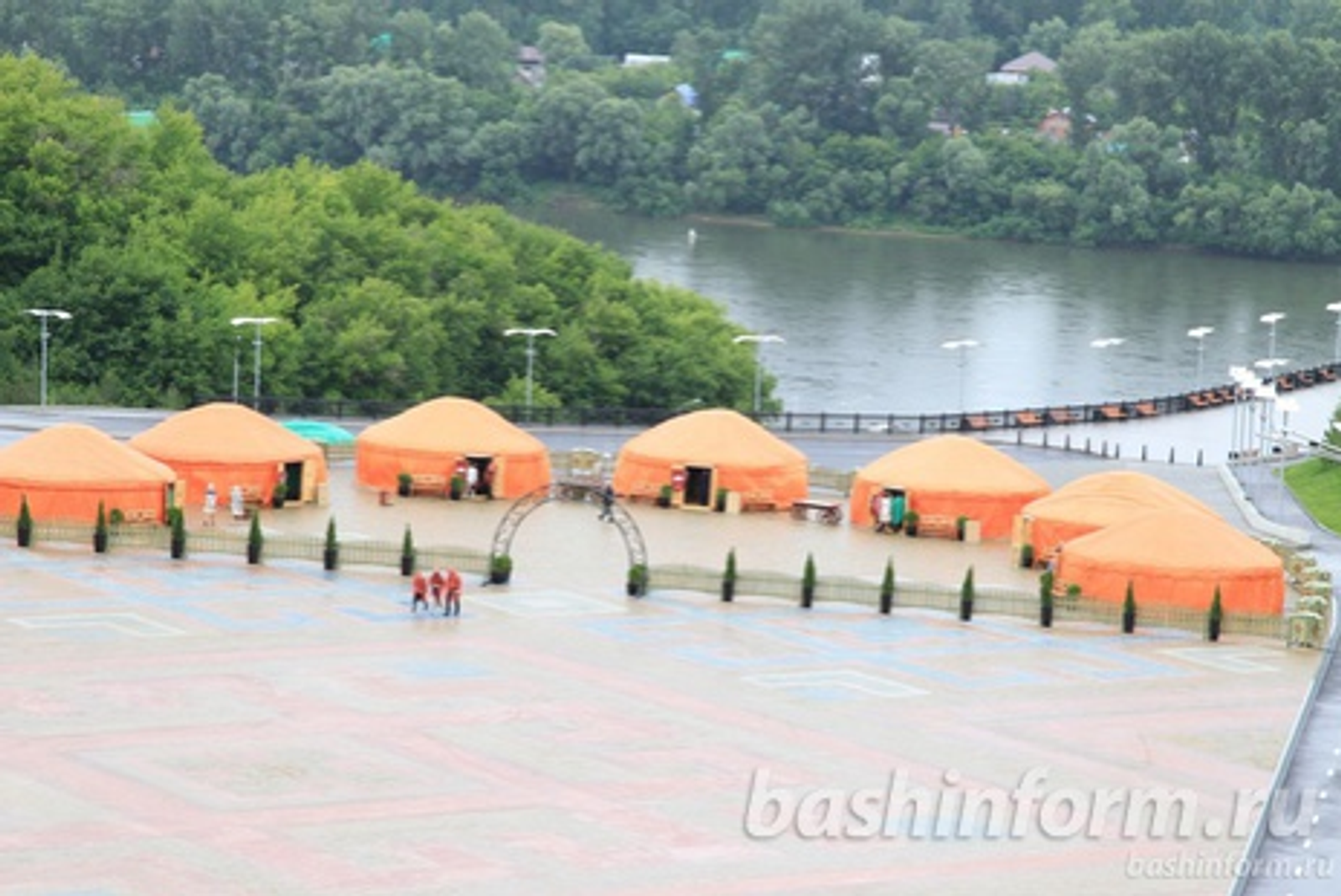 Олег Яровиков