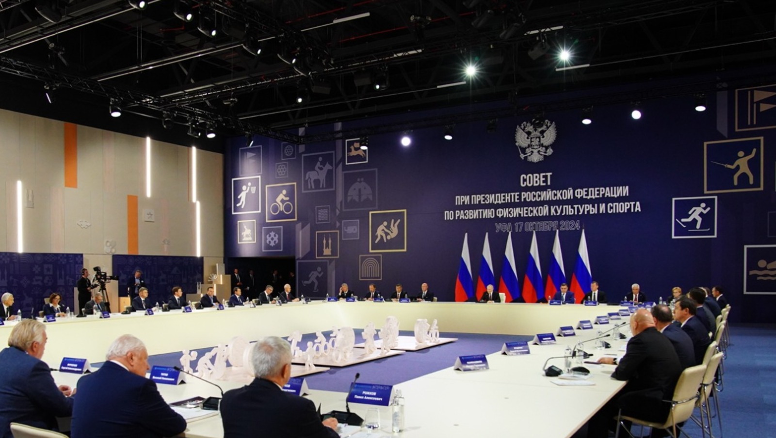 Олег Яровиков