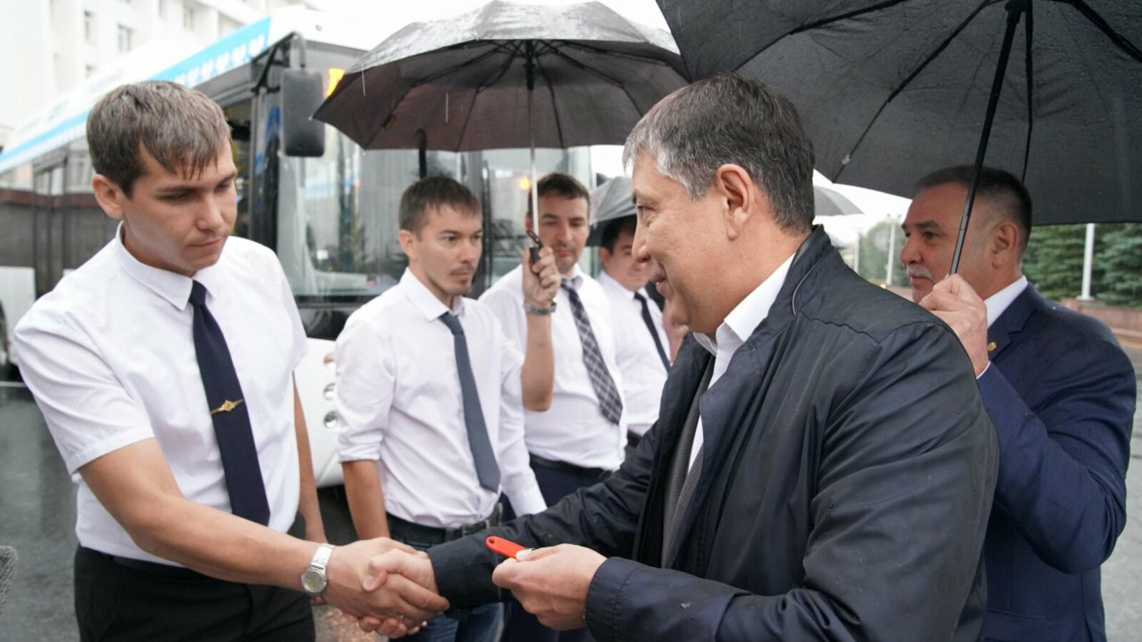 Олег Яровиков