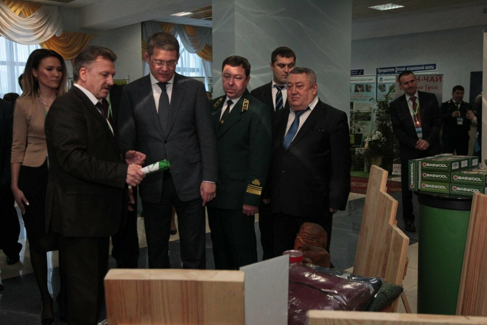Олег Яровиков