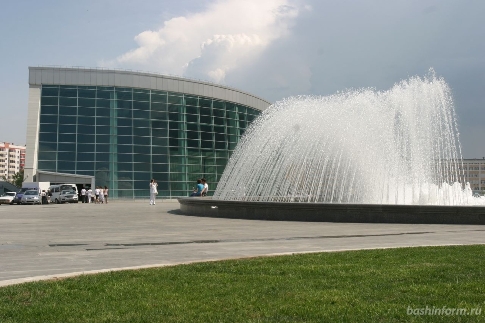 Олег Яровиков