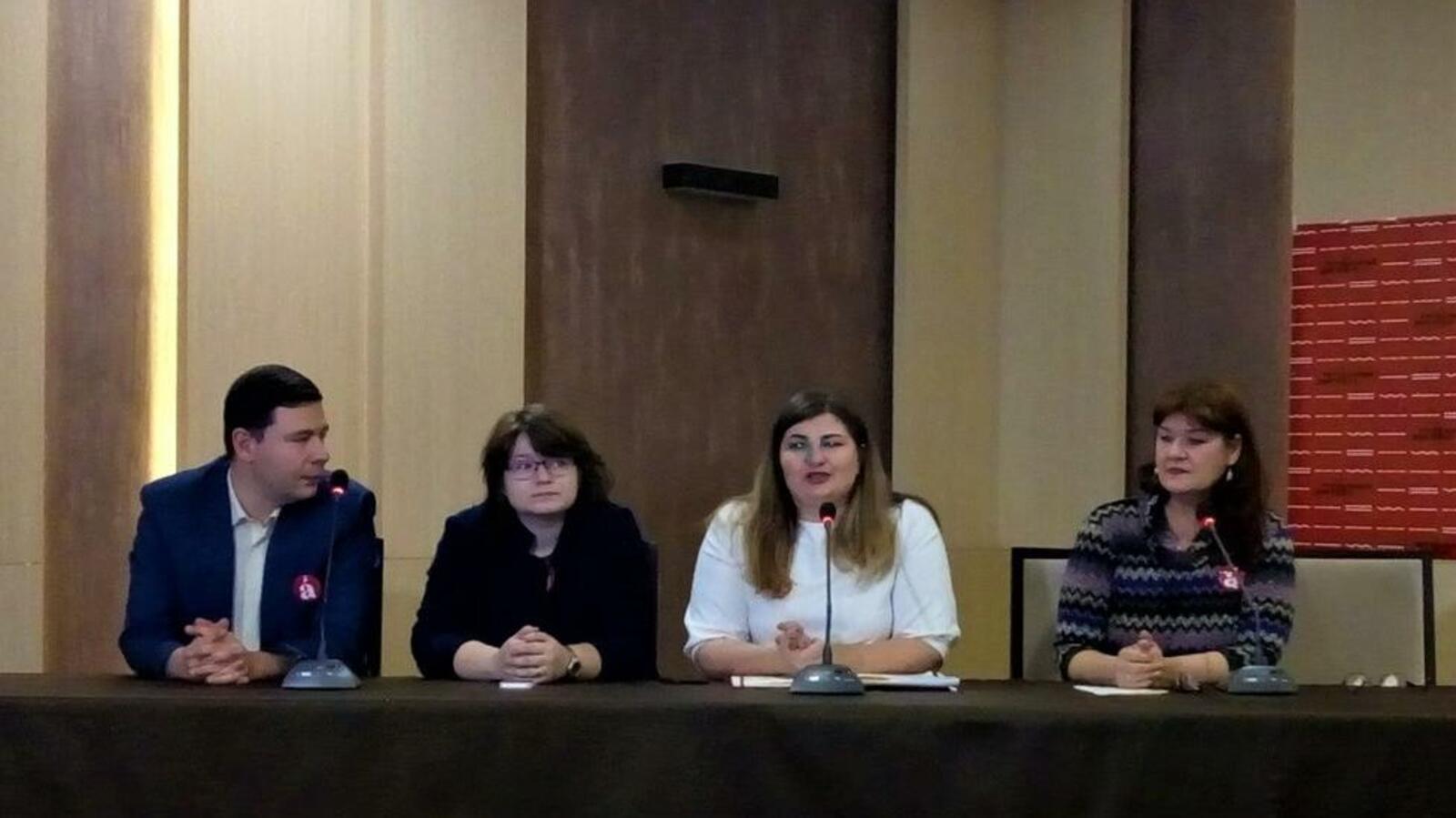 автор и Альфия Кутлуева