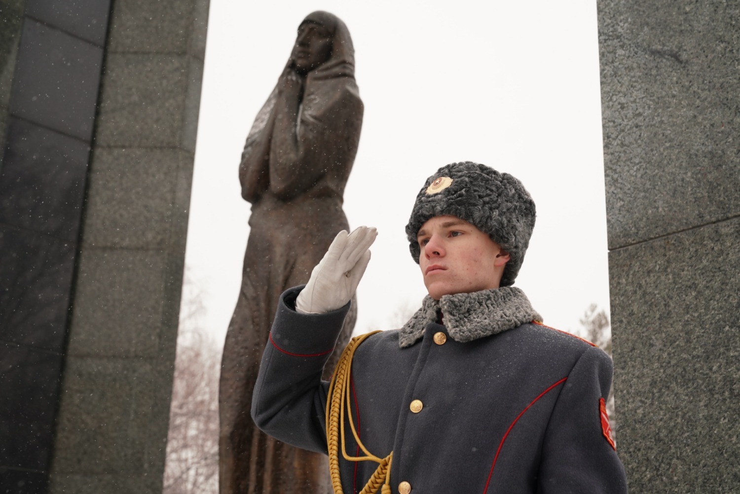 Олег Яровиков