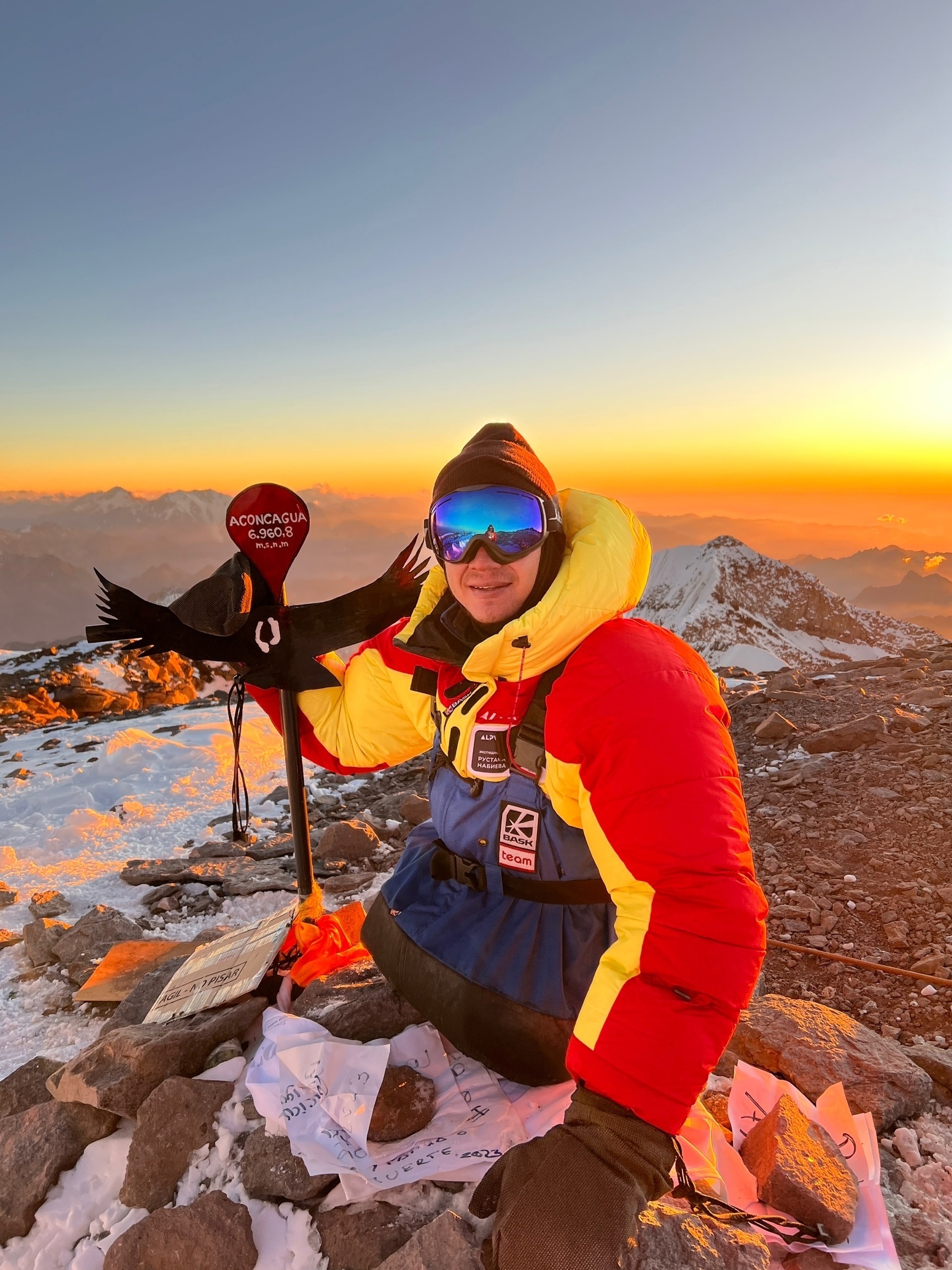 Рустам Набиев рассказал, для чего совершает восхождения на горы