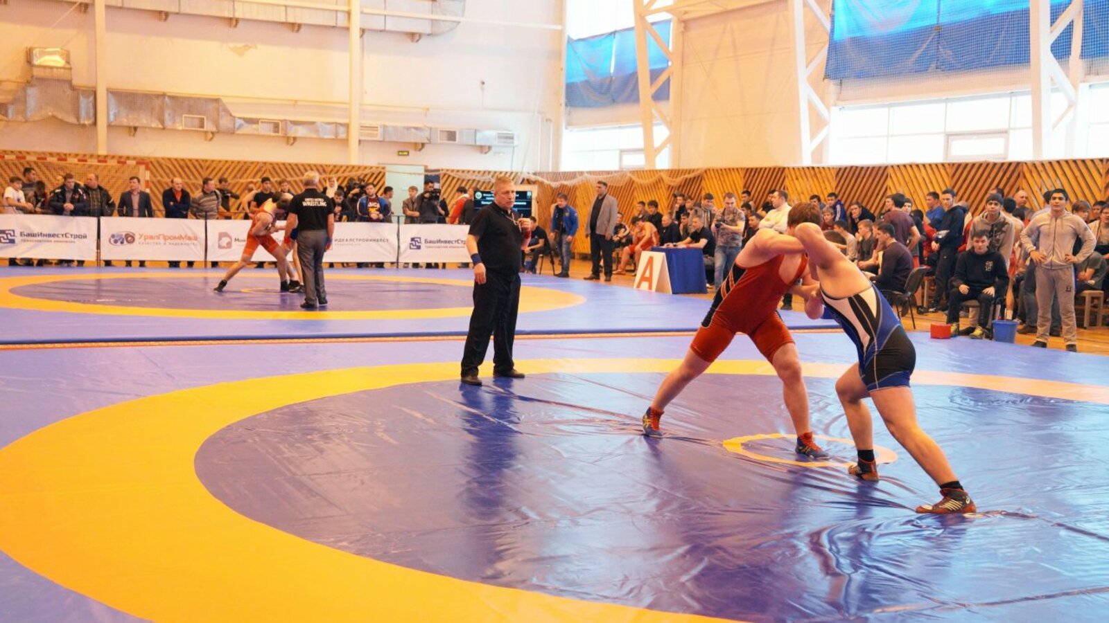 Олег Яровиков