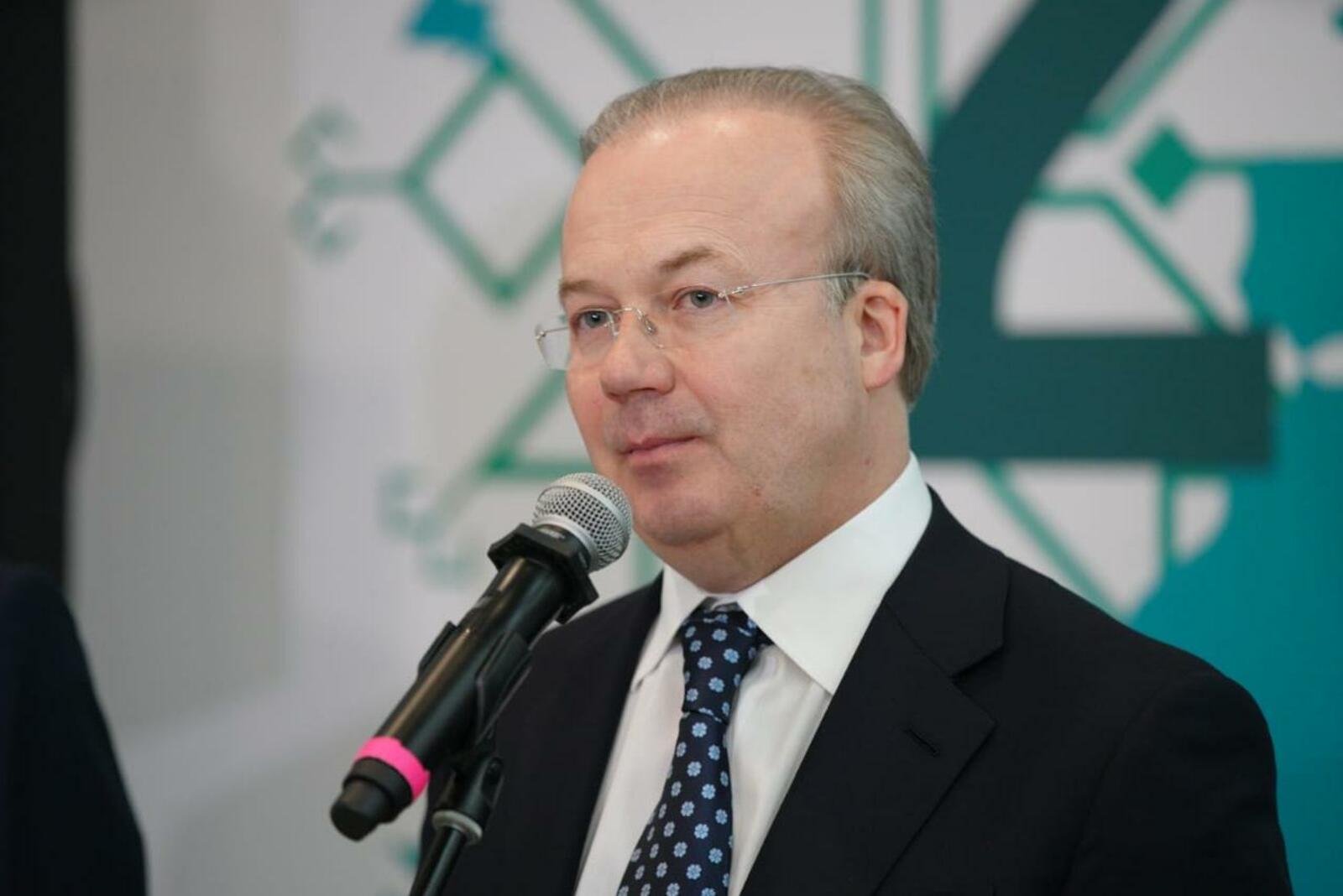 Олег Яровиков