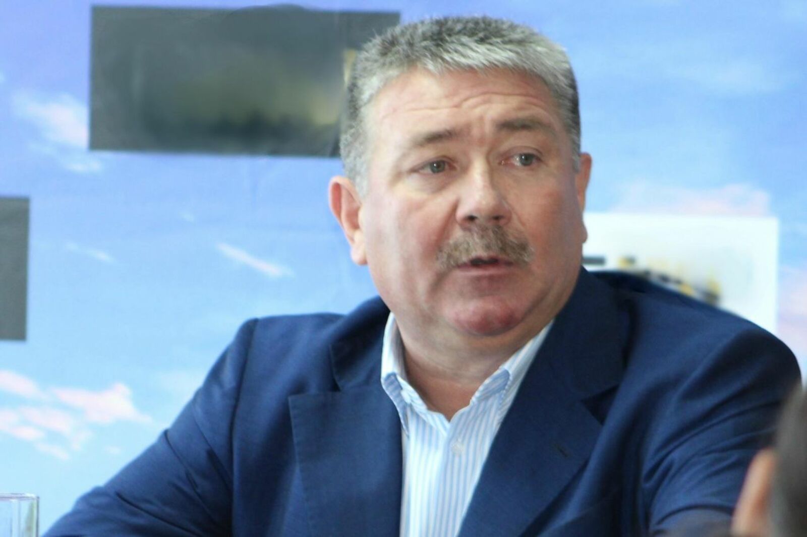 Дмитрий Слезин