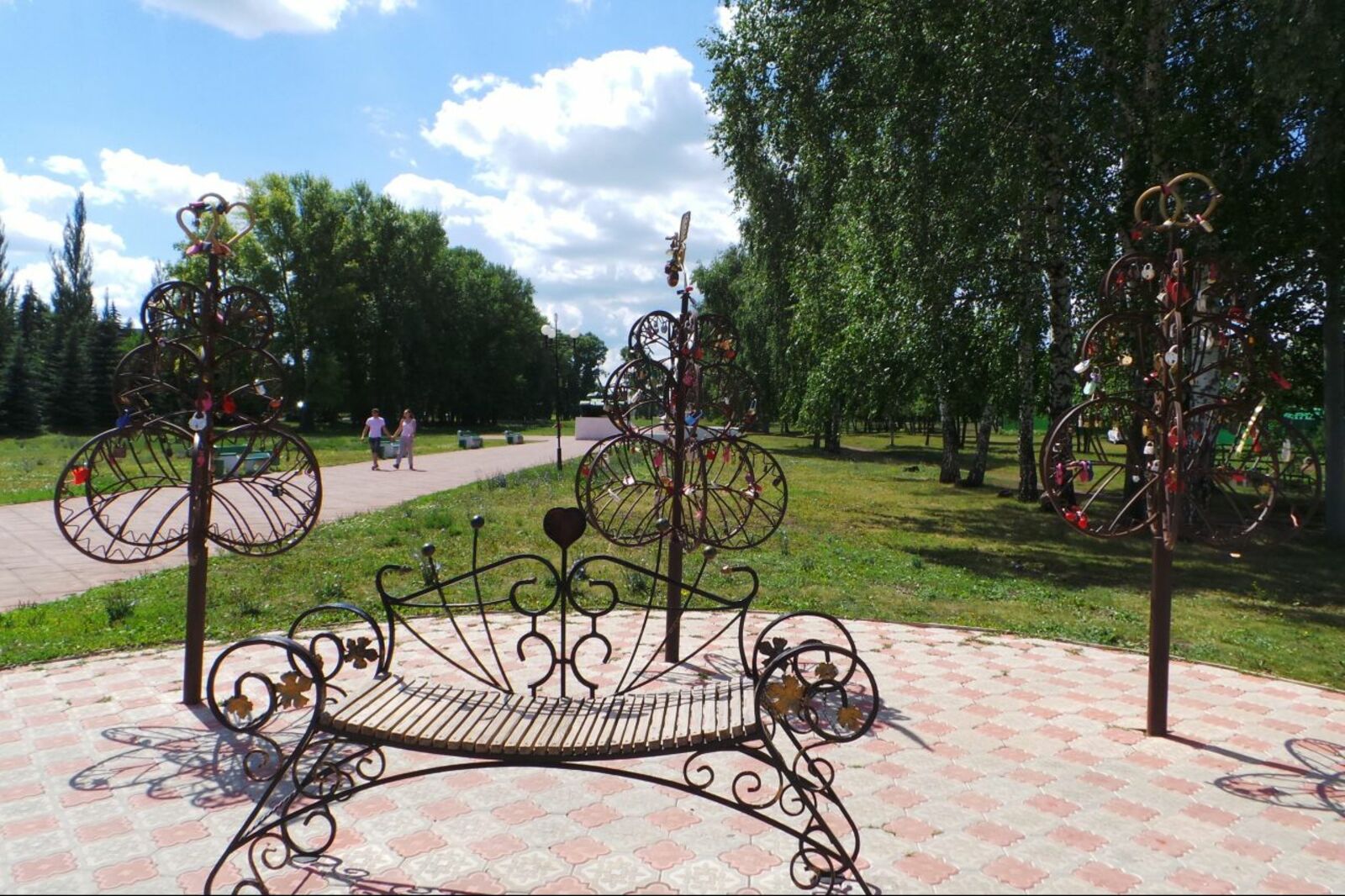 автор