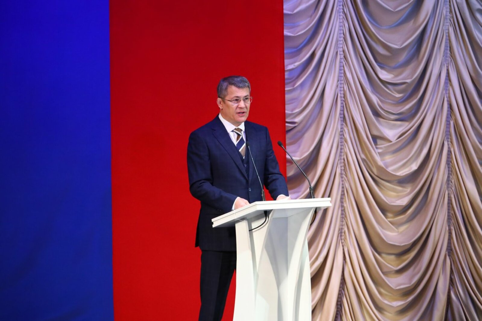 Валерий Шахов