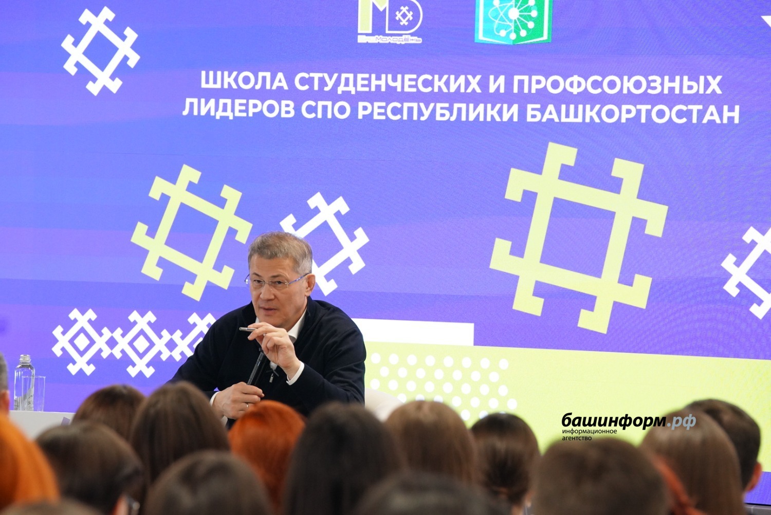 Олег Яровиков