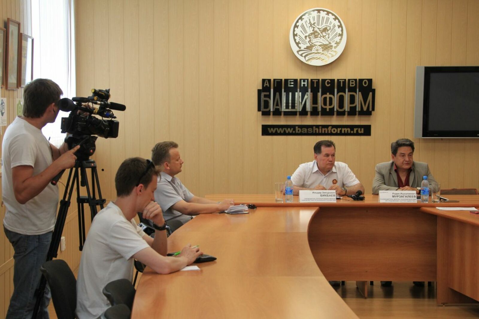 Олег Яровиков