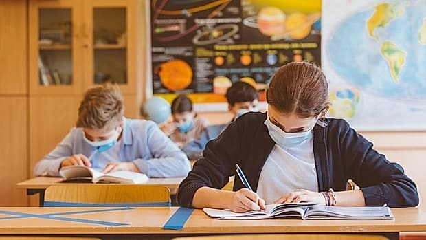 В Башкирии школьники с хроническими заболеваниями могут начать учебный год на удаленке