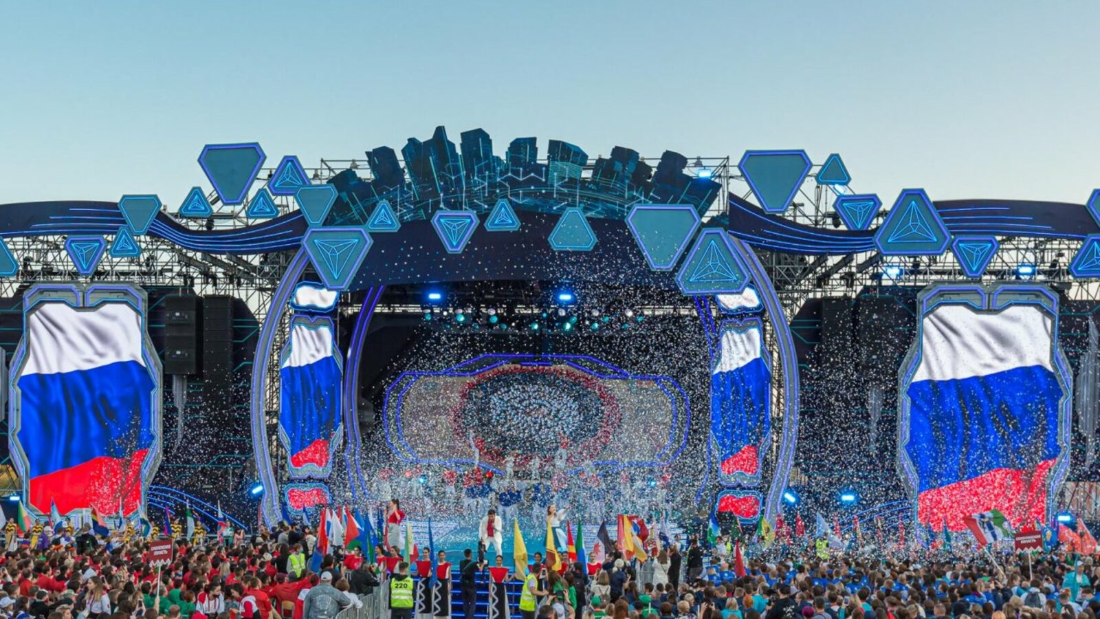 Олег Яровиков, Валерий Шахов, Роман Шумнов