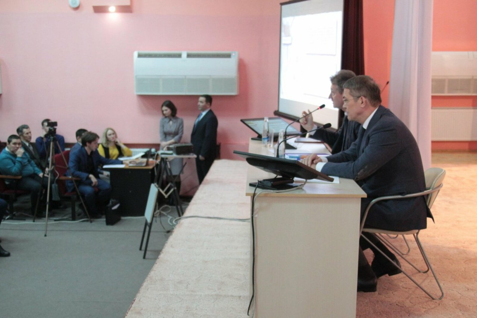 Олег Яровиков