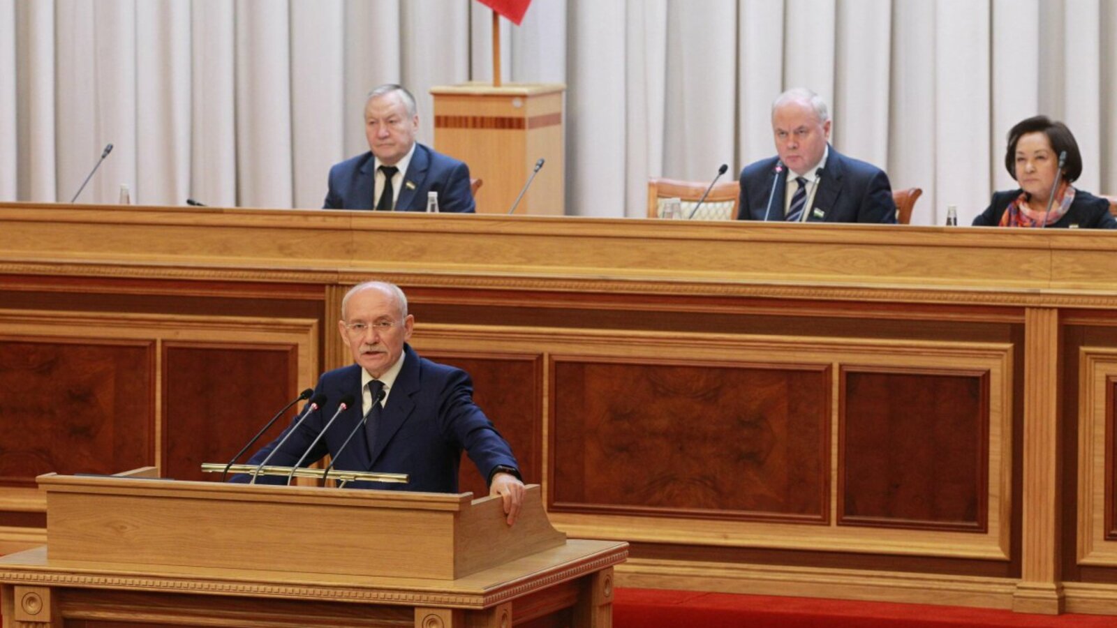 Олег Яровиков