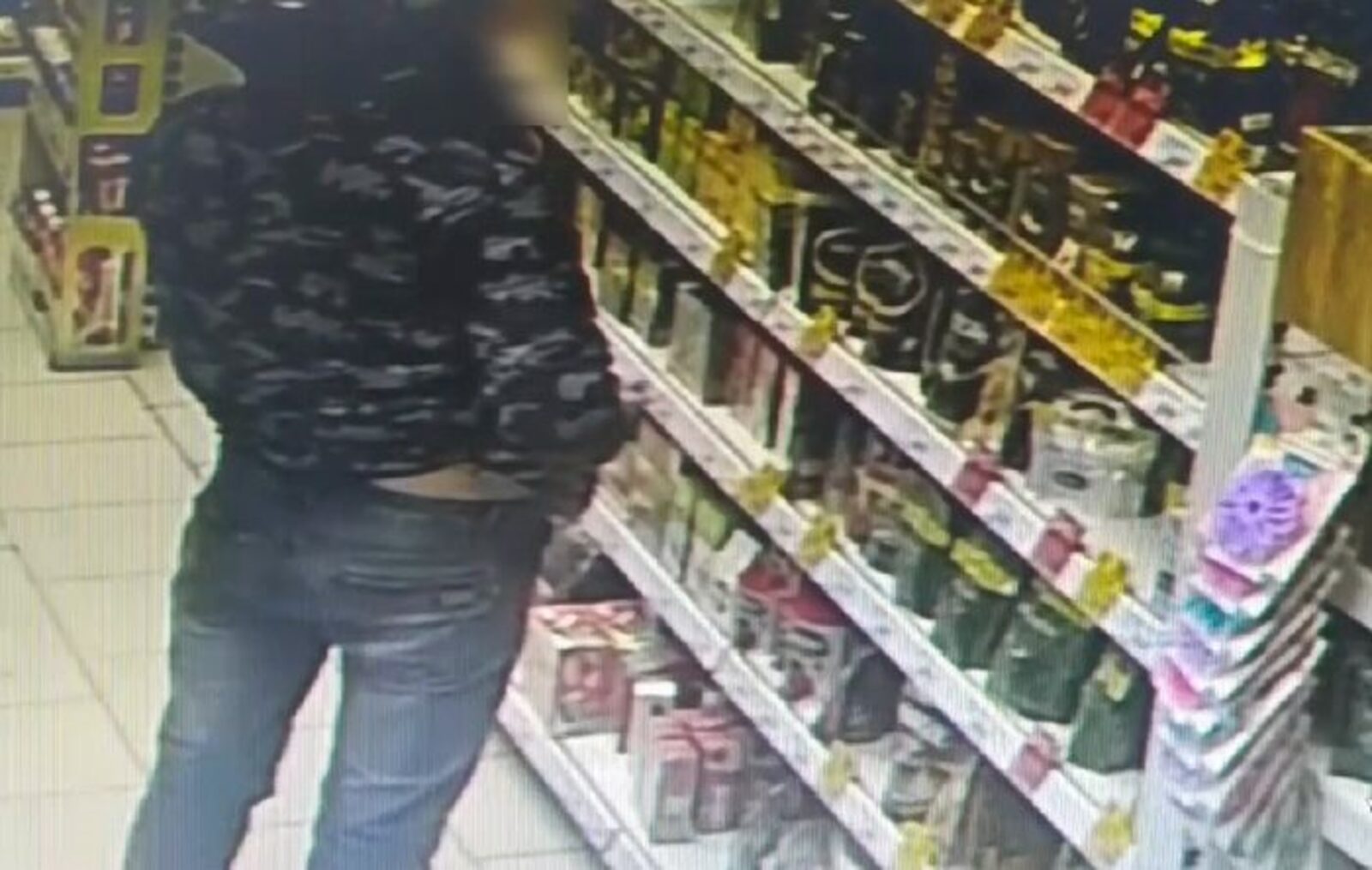 В Стерлитамаке 21-летний рецидивист промышлял магазинными кражами