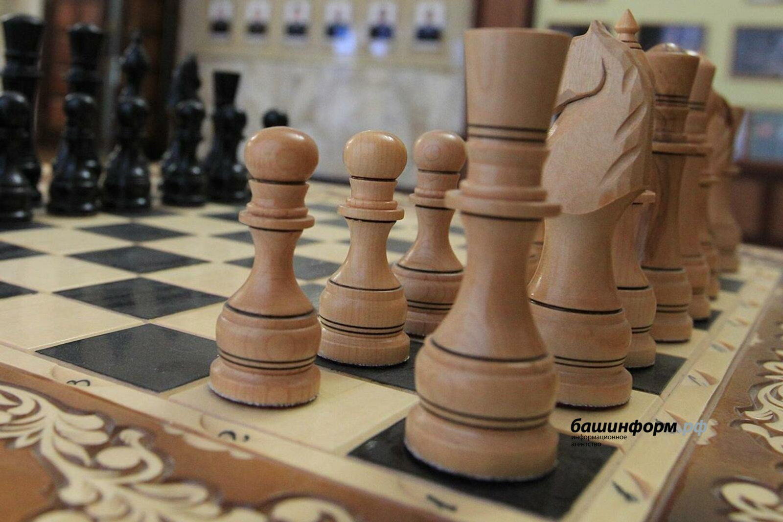 Олег Яровиков