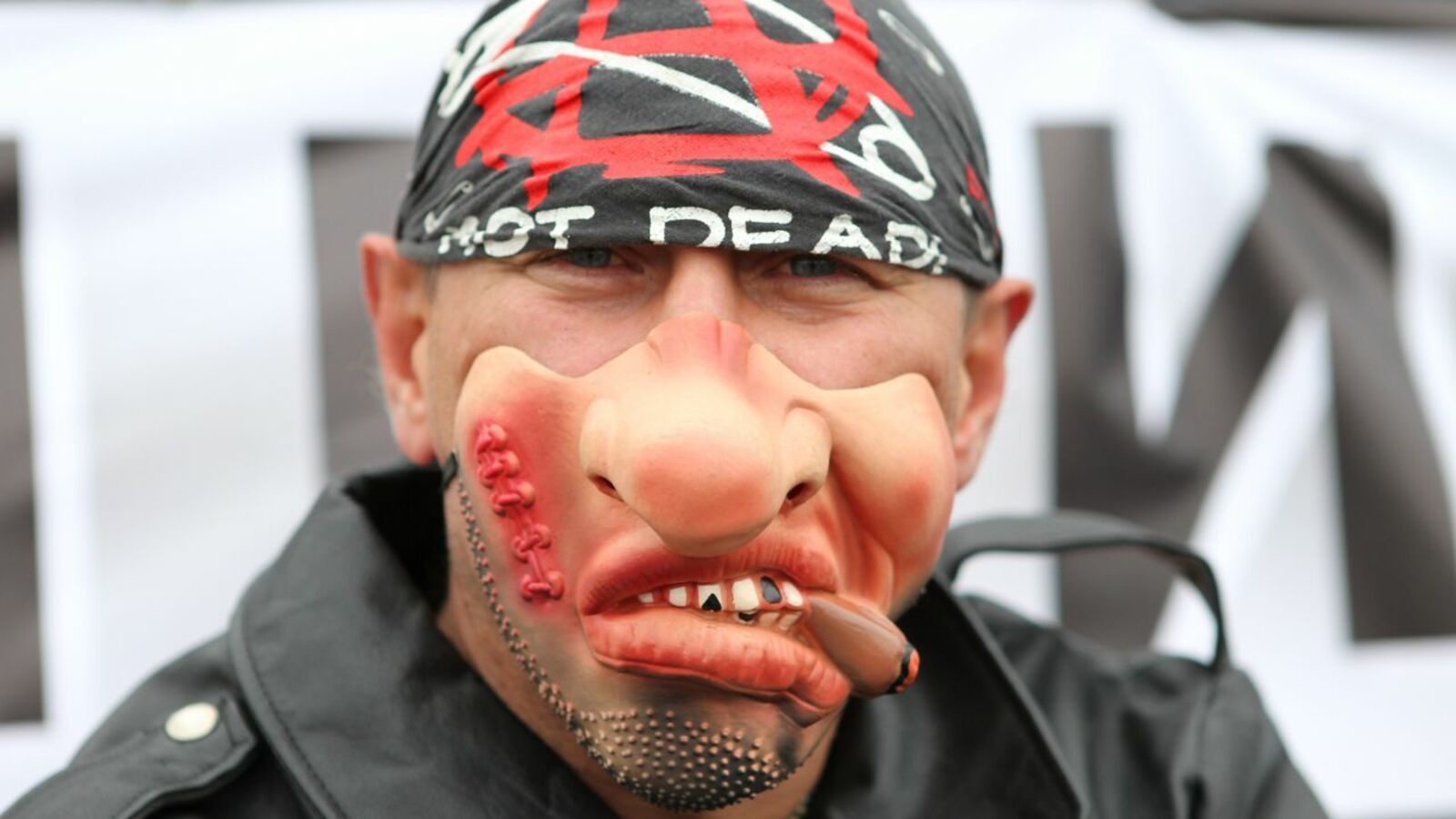 Олег Яровиков