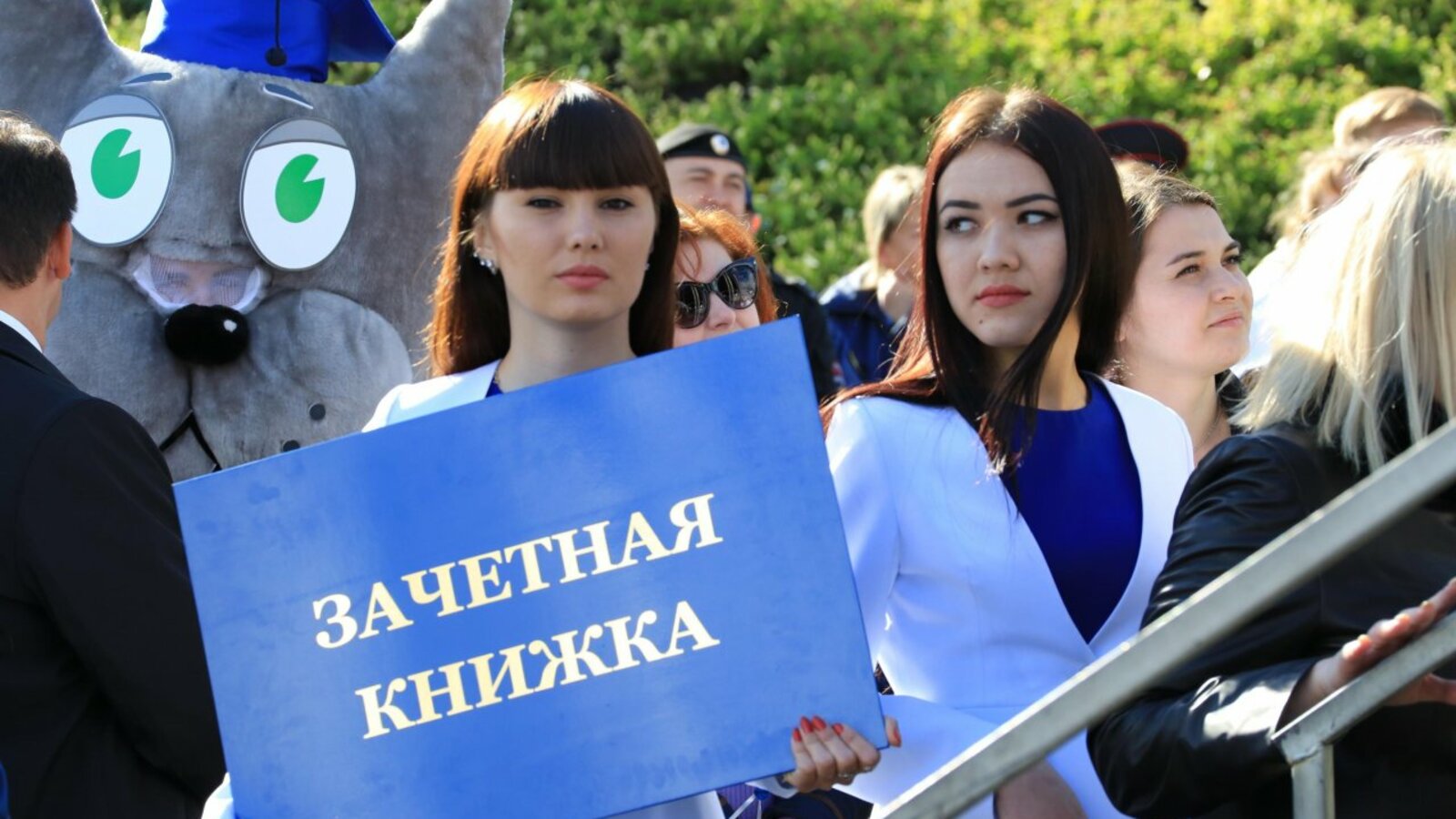 Олег Яровиков