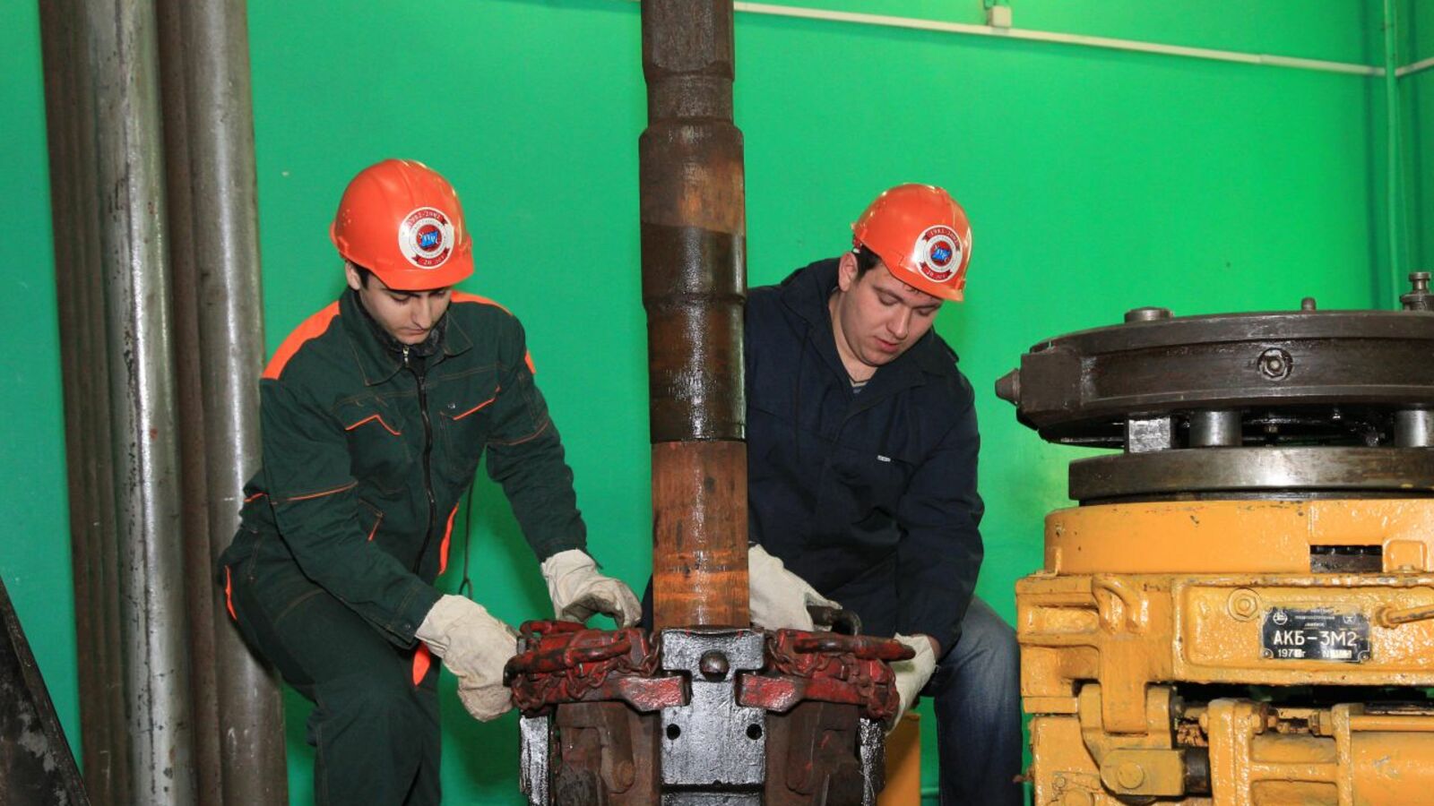 Олег Яровиков