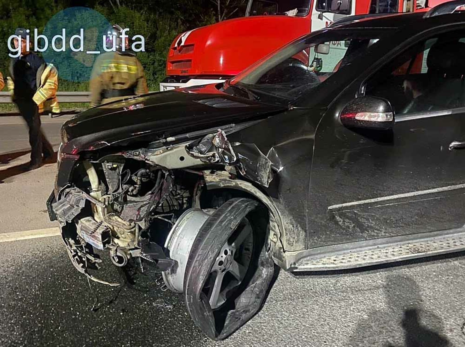 В Уфе в столкновении трёх машин пострадал 13-летний подросток