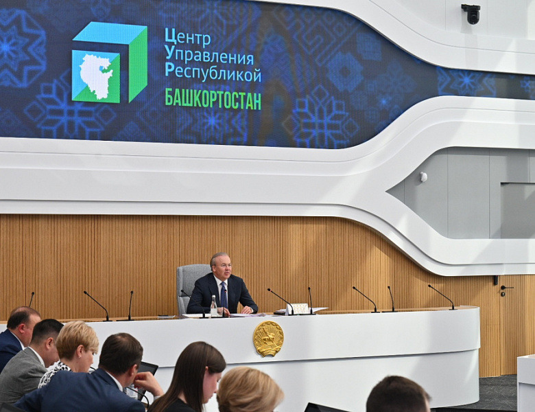 Андрей Назаров одобрил проекты постановления по поддержке импортеров и экспортеров республики