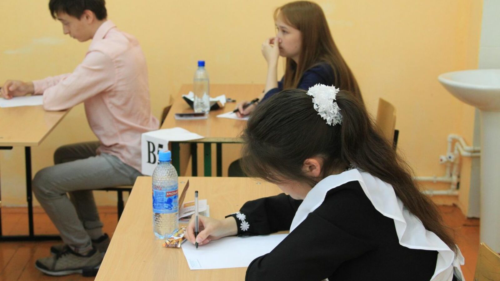 Олег Яровиков