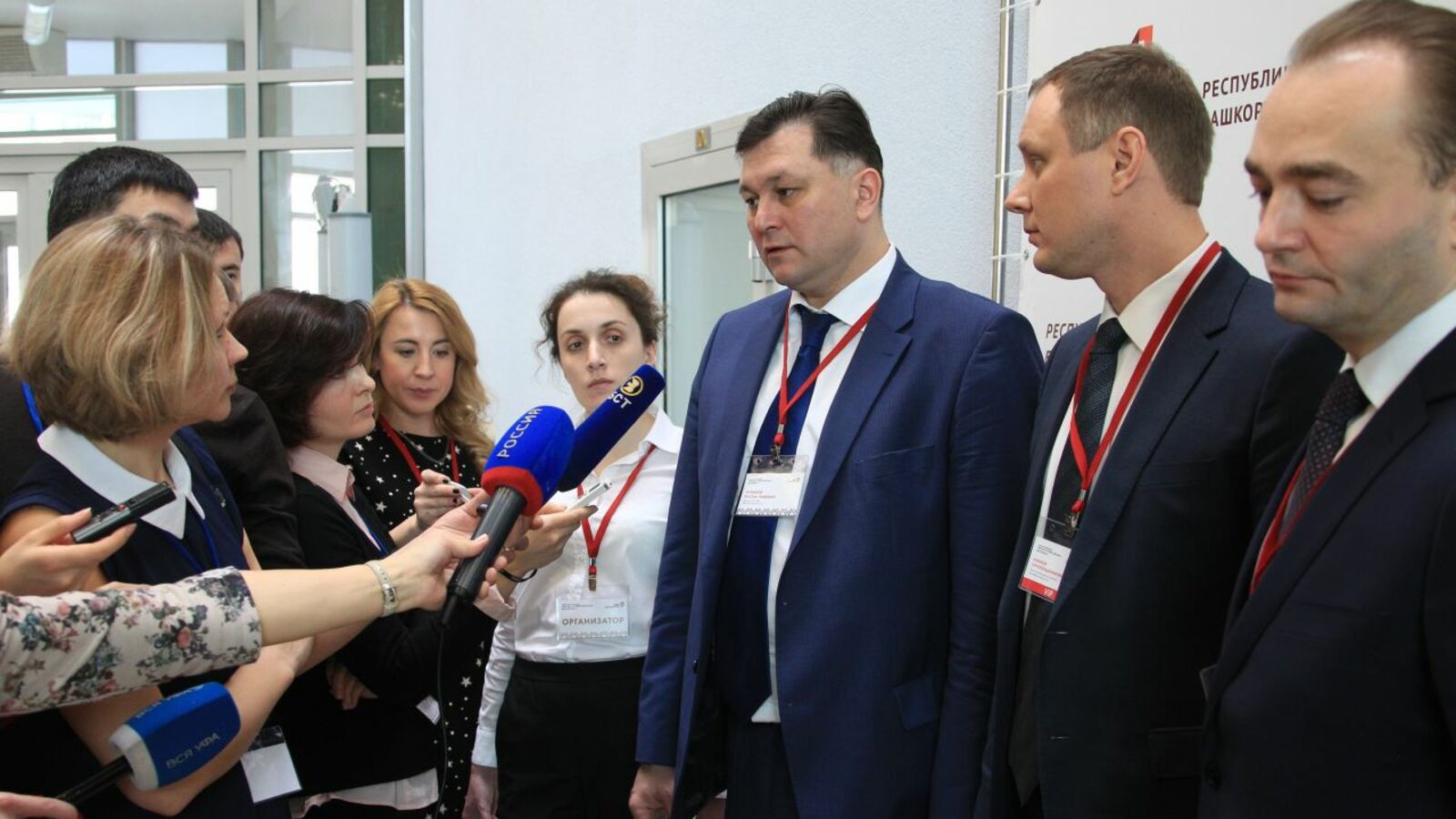 Олег Яровиков