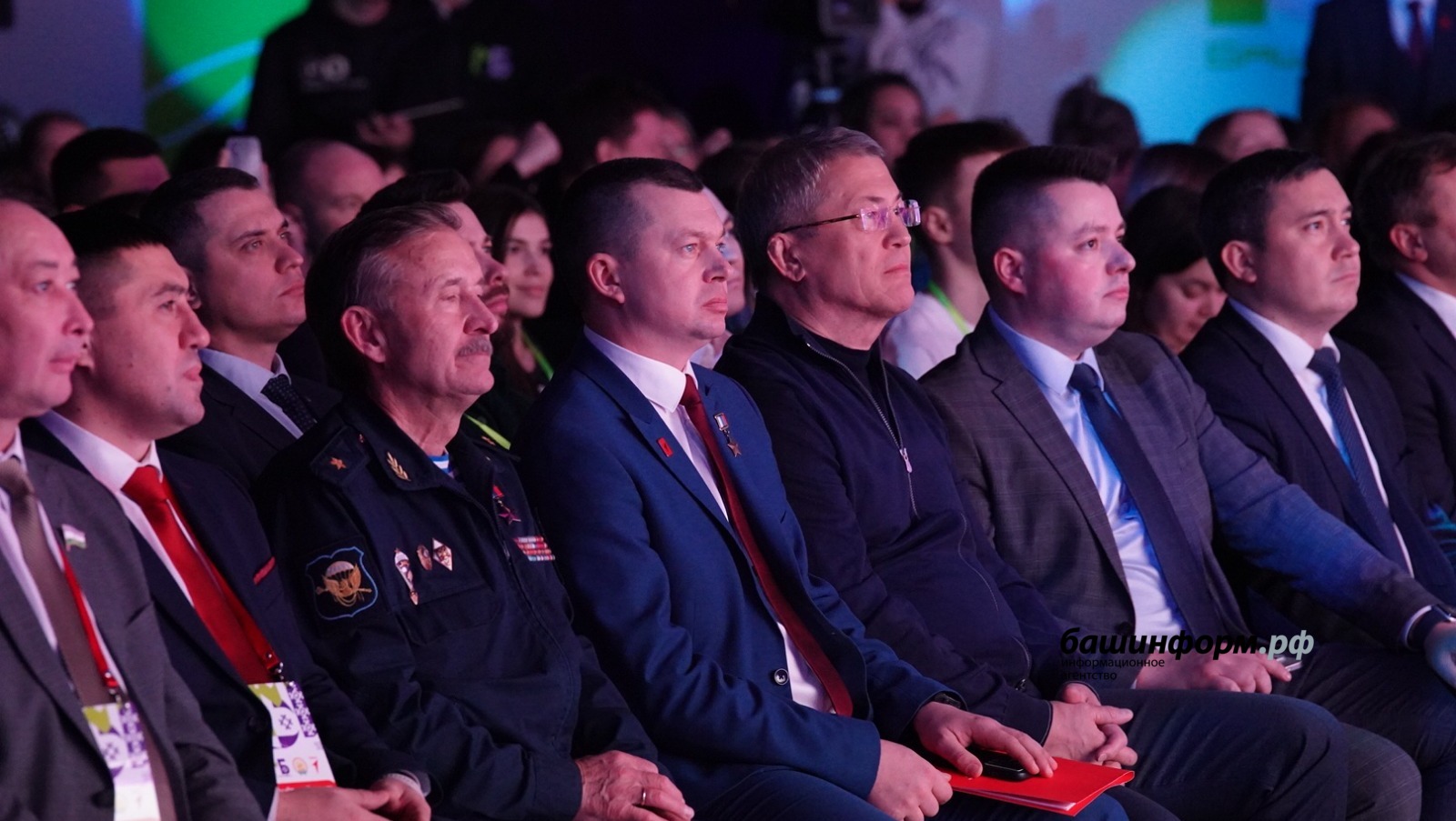 Олег Яровиков