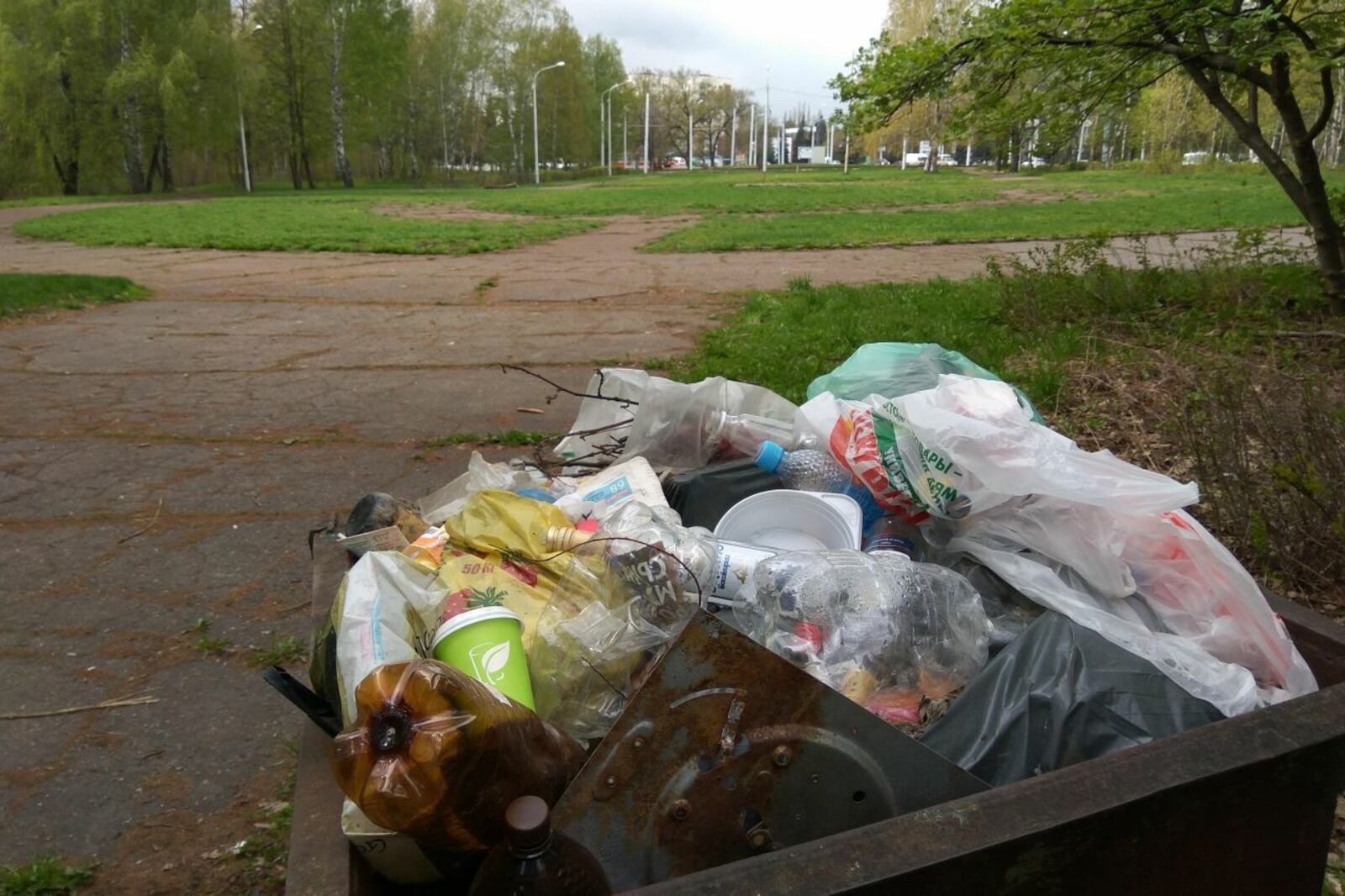 Олег Яровиков