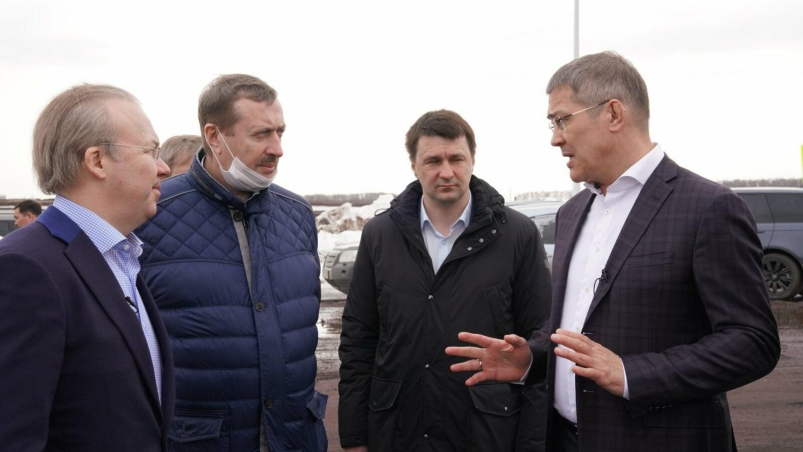 Олег Яровиков