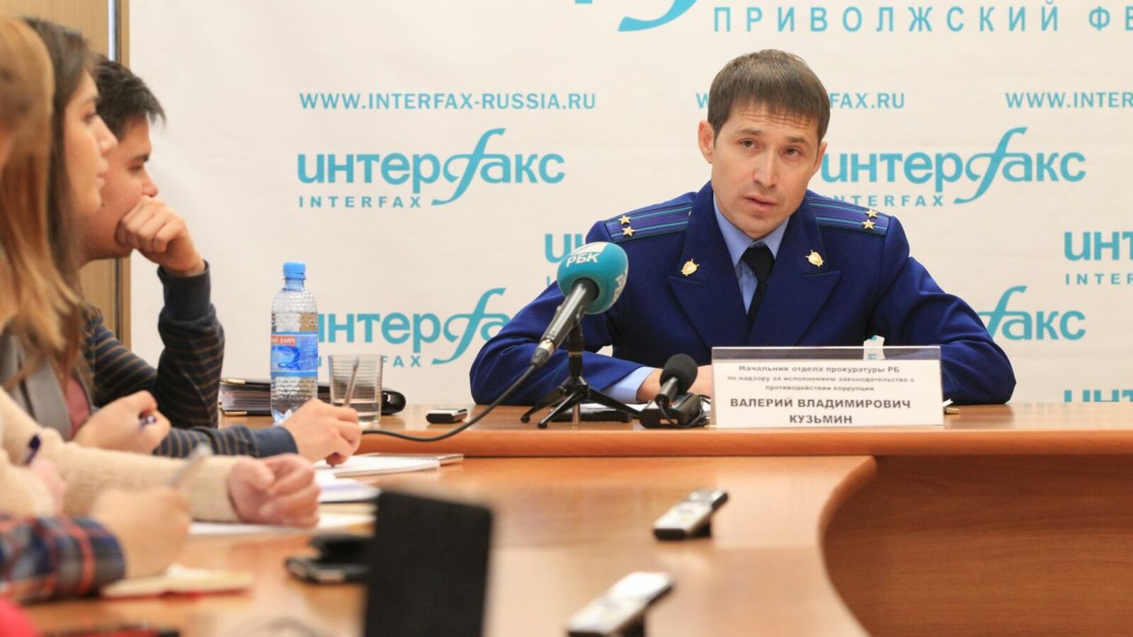 Олег Яровиков