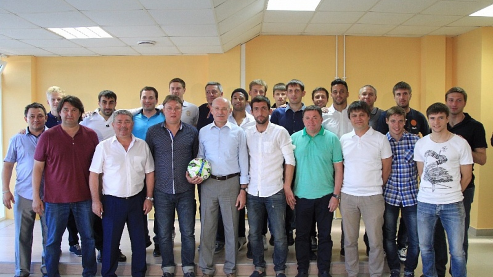 Олег Яровиков